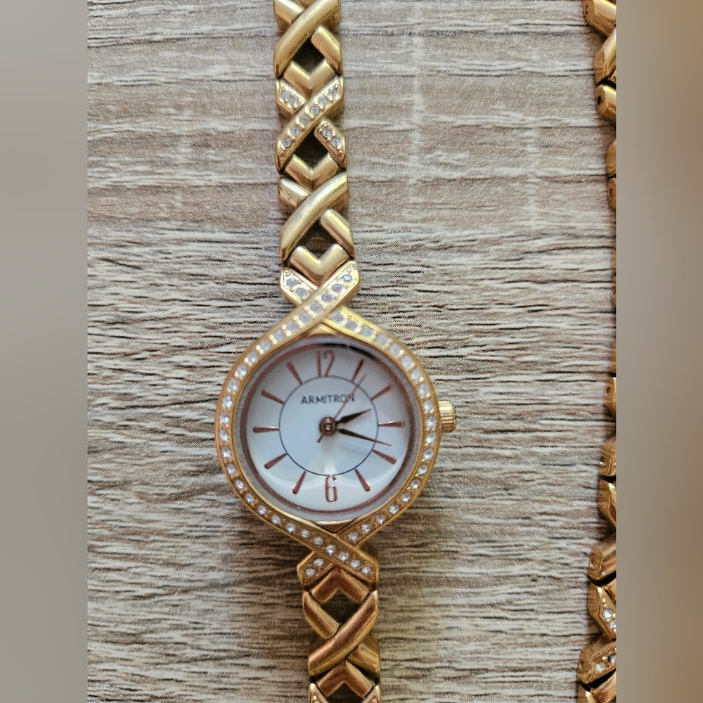 Armitron Women's Watch And Bracelet Set - Picture 7 of 7